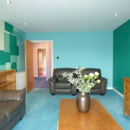 Comfortable, Self Contained 2 Double Beds Town Apartment Near Pittodrie Stadium 애버딘 외부 사진